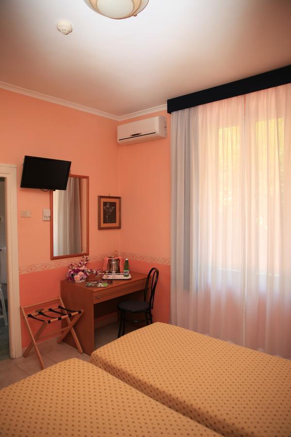 Hotel Ludovici Fiuggi Exterior foto